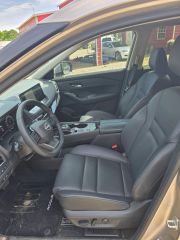 2025 Nissan Rogue SL FWD - Interior Front Seat Image